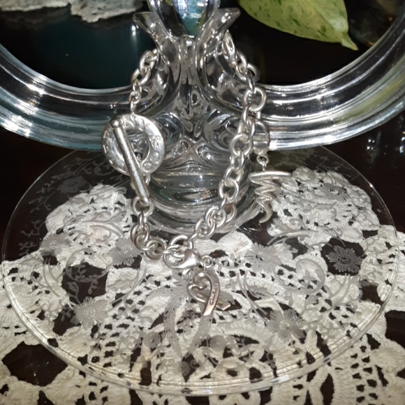 Vintage Tiffany & Co. STERLING Bracelet w 2 Charms - Picture 2 of 15